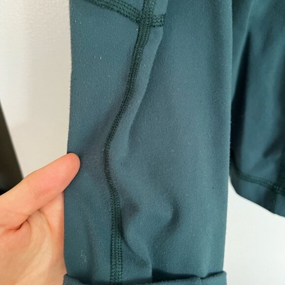 Lululemon Define Jacket - Picture 4 of 4